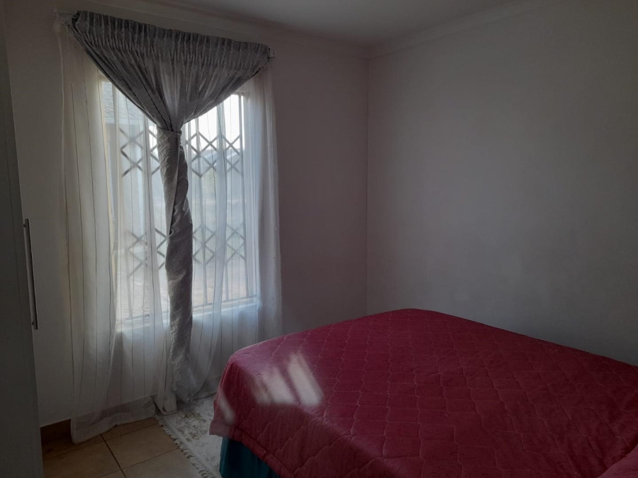 2 Bedroom Property for Sale in Savanna City Gauteng