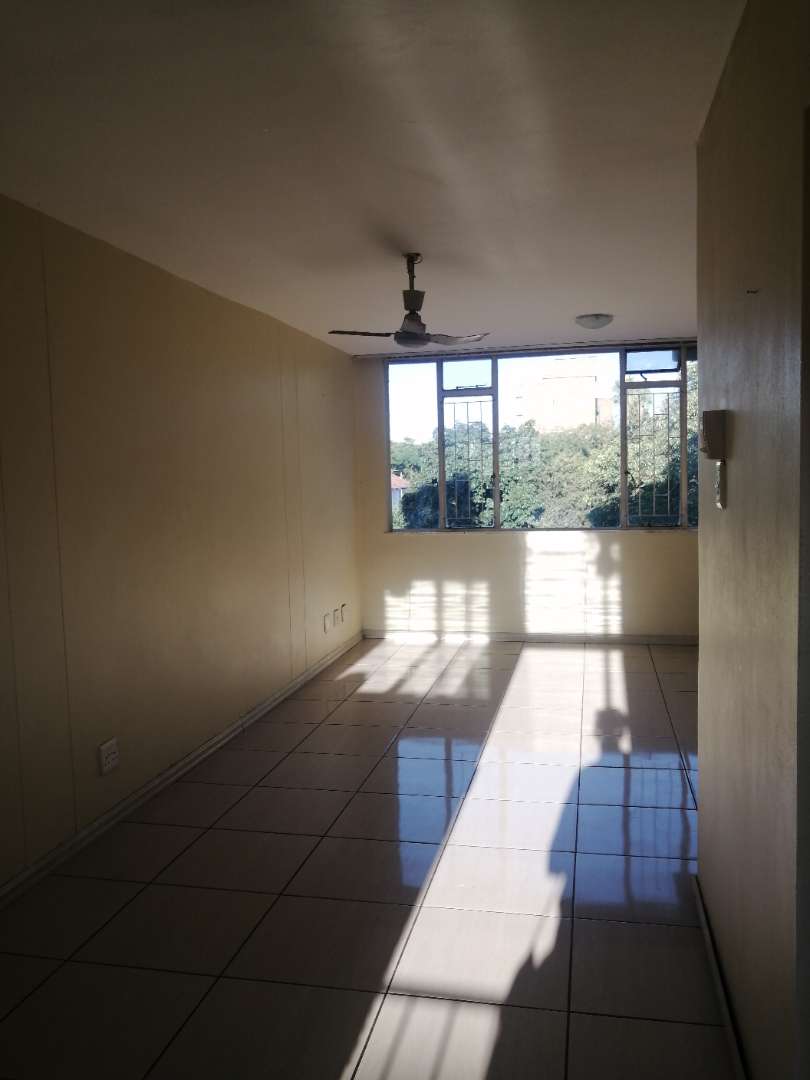2 Bedroom Property for Sale in Sunnyside Gauteng