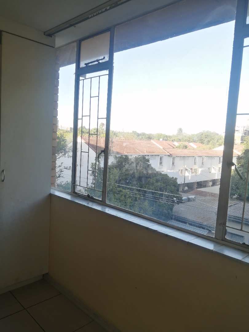 2 Bedroom Property for Sale in Sunnyside Gauteng