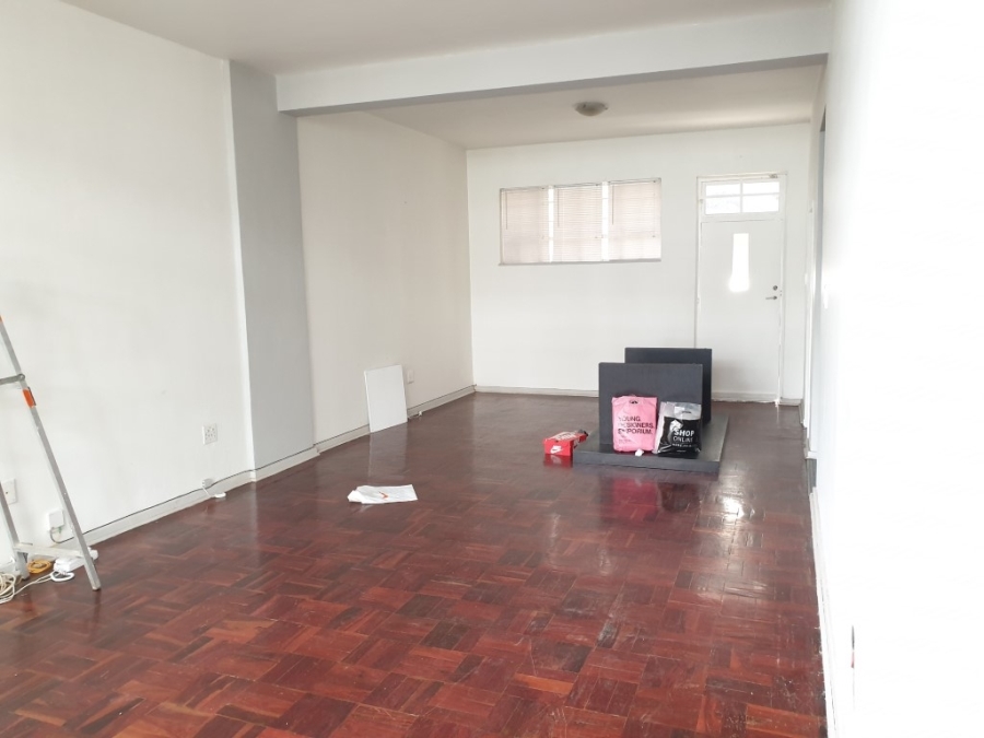 To Let 2 Bedroom Property for Rent in Rosebank Gauteng