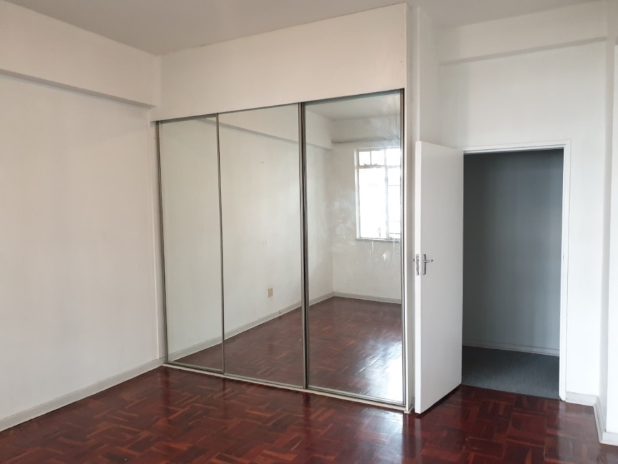 To Let 2 Bedroom Property for Rent in Rosebank Gauteng