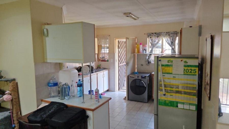 2 Bedroom Property for Sale in Doornpoort Gauteng