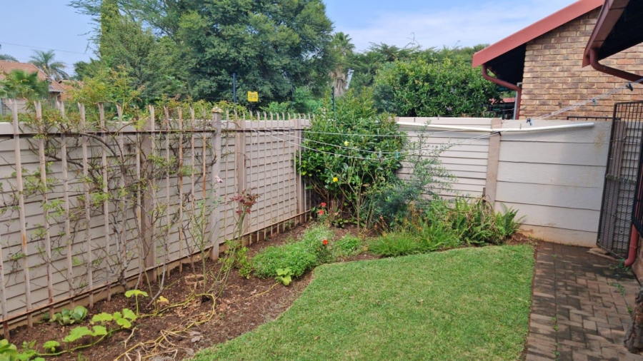2 Bedroom Property for Sale in Doornpoort Gauteng