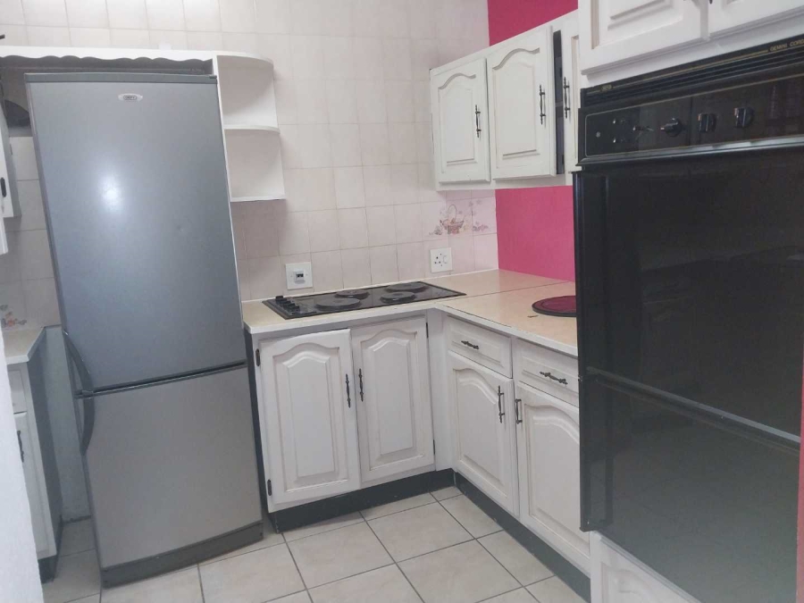 To Let 3 Bedroom Property for Rent in Weavind Park Gauteng
