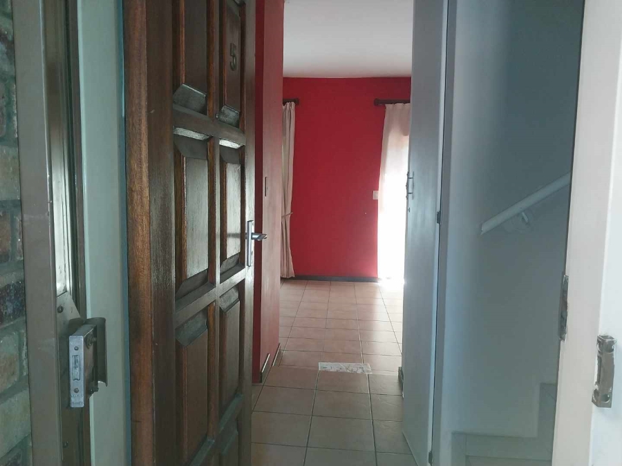 To Let 3 Bedroom Property for Rent in Weavind Park Gauteng