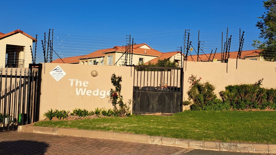 1 Bedroom Property for Sale in Zandspruit Gauteng