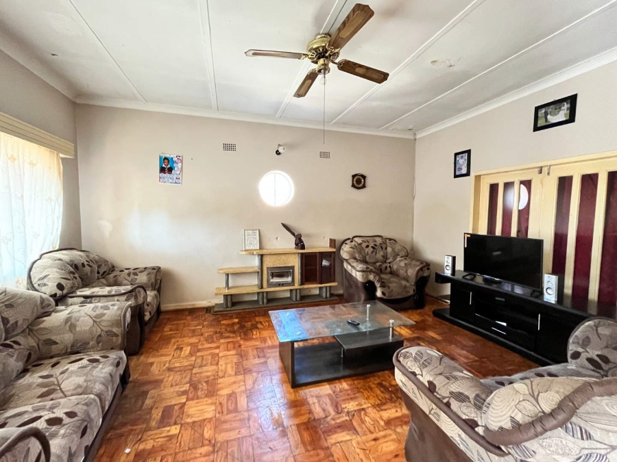 3 Bedroom Property for Sale in Bezuidenhout Valley Gauteng