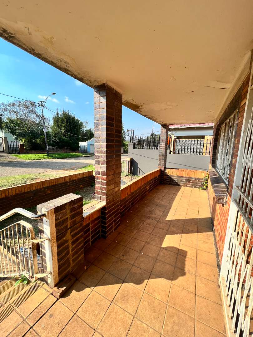 3 Bedroom Property for Sale in Bezuidenhout Valley Gauteng