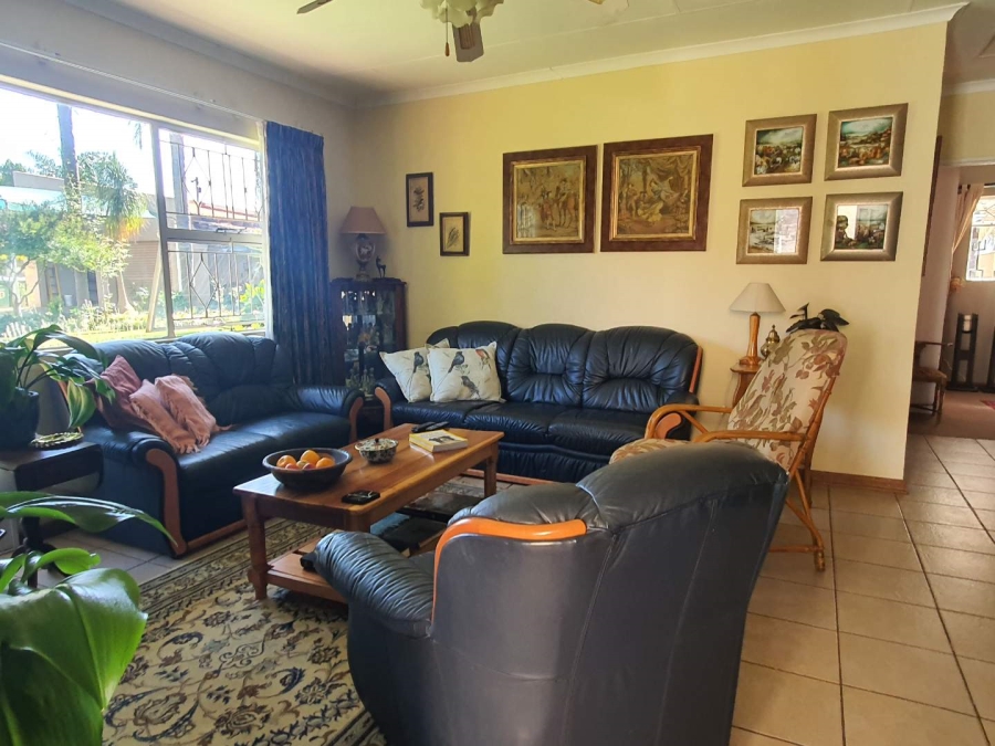 4 Bedroom Property for Sale in Brackenhurst Gauteng