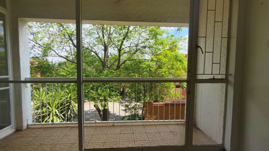 To Let 1 Bedroom Property for Rent in Centurion Central Gauteng
