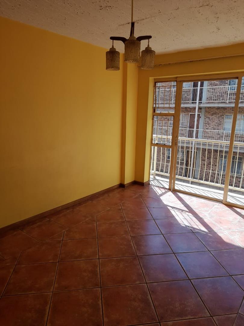 To Let 2 Bedroom Property for Rent in Silverton Gauteng