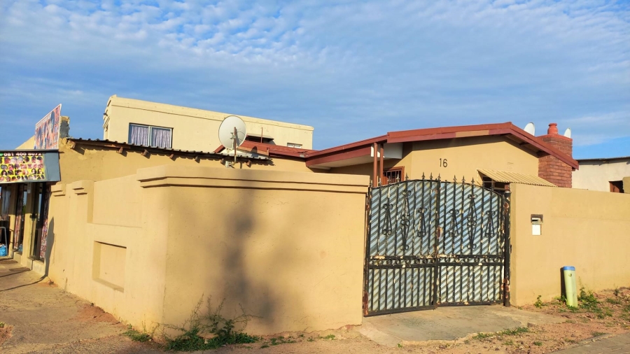 11 Bedroom Property for Sale in Atteridgeville Gauteng