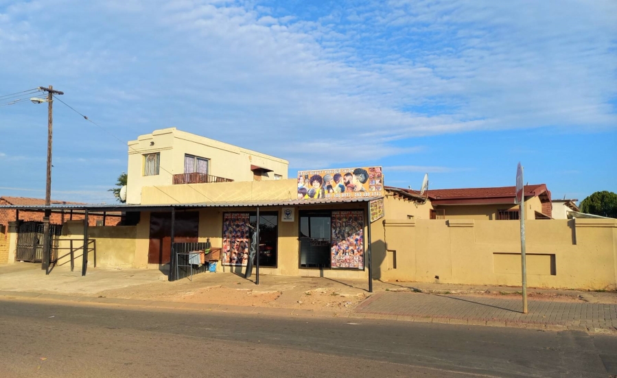 11 Bedroom Property for Sale in Atteridgeville Gauteng