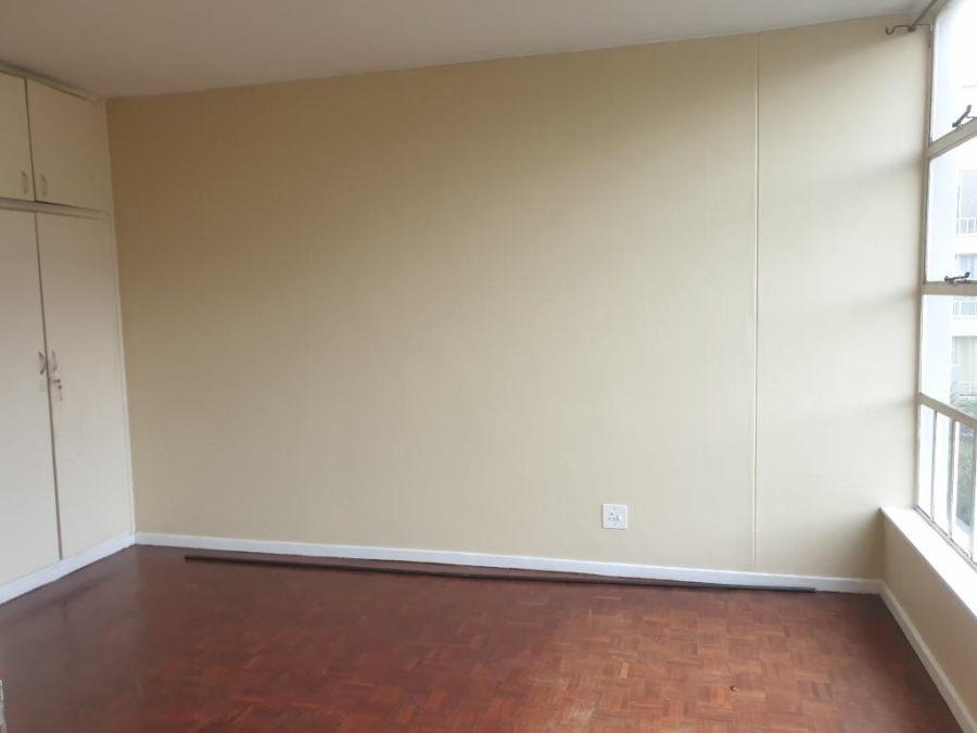 1 Bedroom Property for Sale in Illovo Gauteng