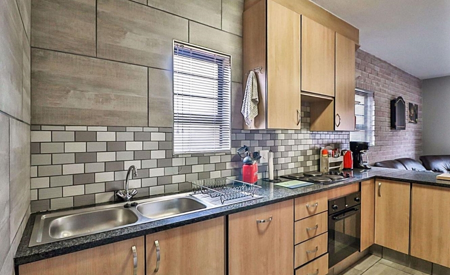 2 Bedroom Property for Sale in Florentia Gauteng