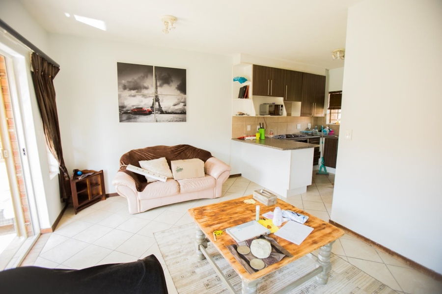 To Let 2 Bedroom Property for Rent in Mooikloof Ridge Gauteng