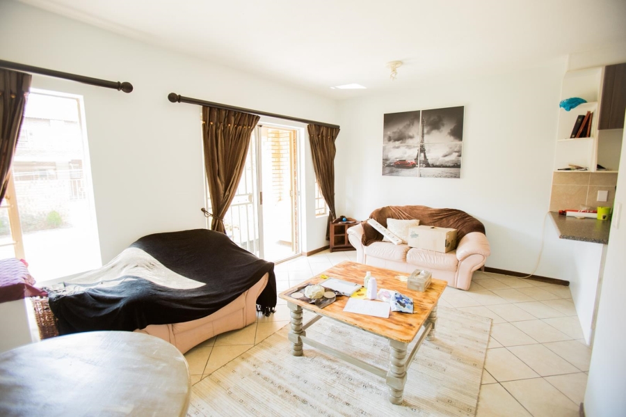 To Let 2 Bedroom Property for Rent in Mooikloof Ridge Gauteng