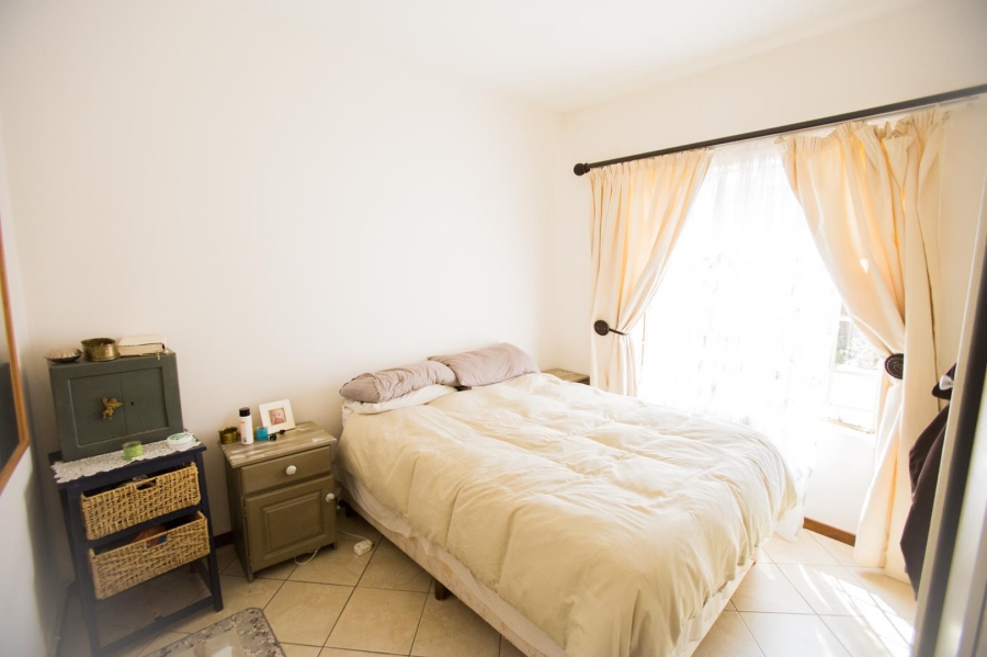 To Let 2 Bedroom Property for Rent in Mooikloof Ridge Gauteng