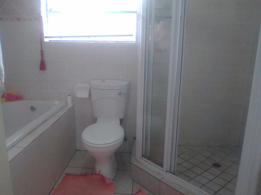 To Let 3 Bedroom Property for Rent in Celtisdal Gauteng