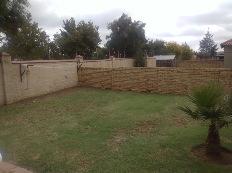 To Let 3 Bedroom Property for Rent in Celtisdal Gauteng