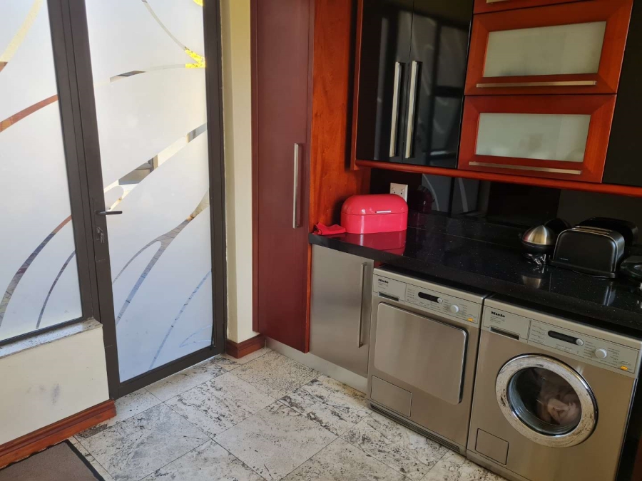 5 Bedroom Property for Sale in Zwartkop Golf Estate Gauteng