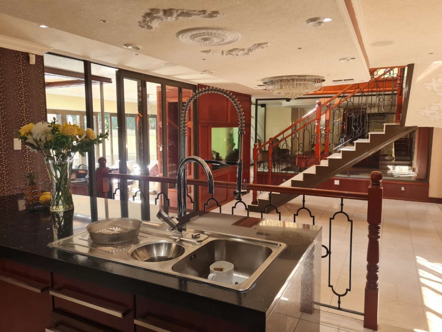 5 Bedroom Property for Sale in Zwartkop Golf Estate Gauteng