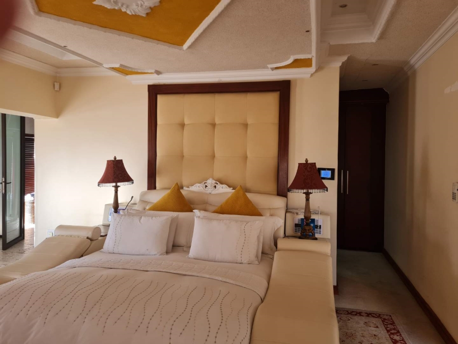 5 Bedroom Property for Sale in Zwartkop Golf Estate Gauteng