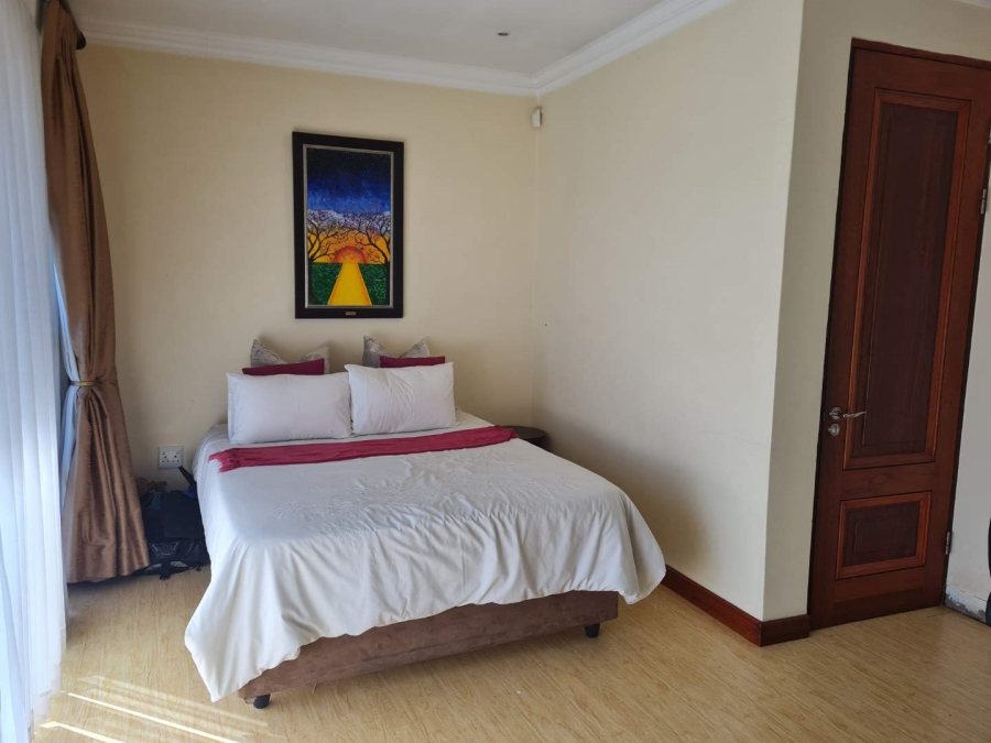 5 Bedroom Property for Sale in Zwartkop Golf Estate Gauteng