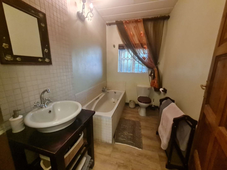 3 Bedroom Property for Sale in Zwartkop Gauteng