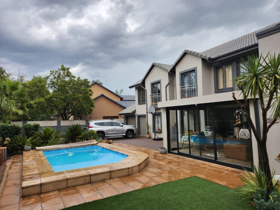 4 Bedroom Property for Sale in Zwartkop Golf Estate Gauteng