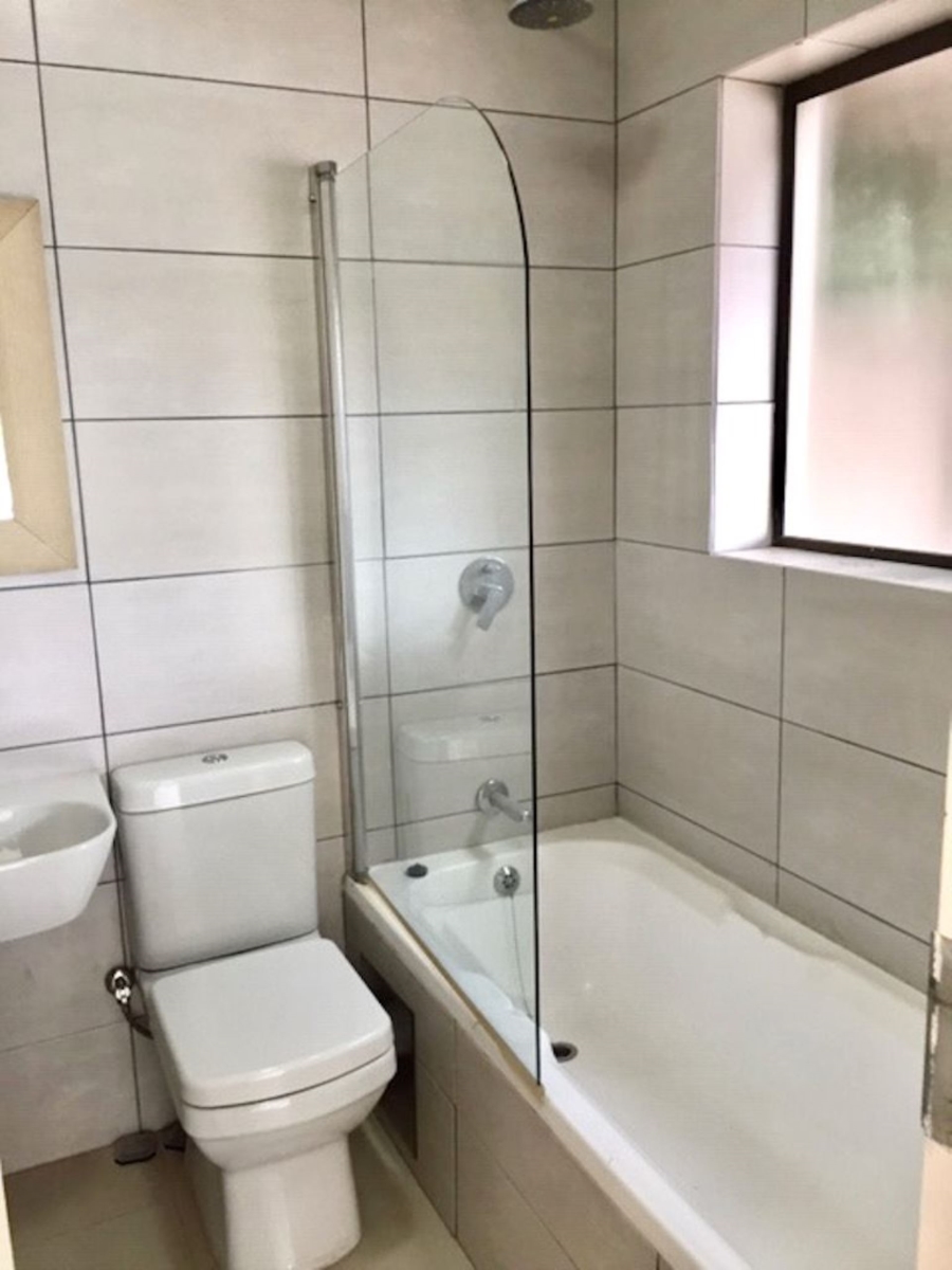 To Let 2 Bedroom Property for Rent in Morningside Gauteng