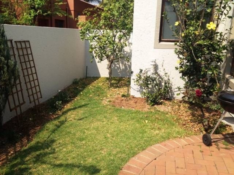 To Let 2 Bedroom Property for Rent in Morningside Gauteng