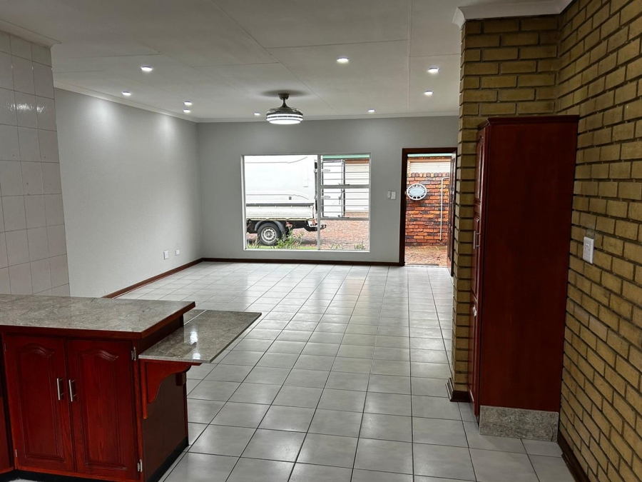 To Let 2 Bedroom Property for Rent in Mayberry Park Gauteng