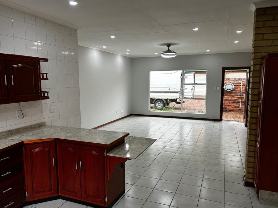 To Let 2 Bedroom Property for Rent in Mayberry Park Gauteng