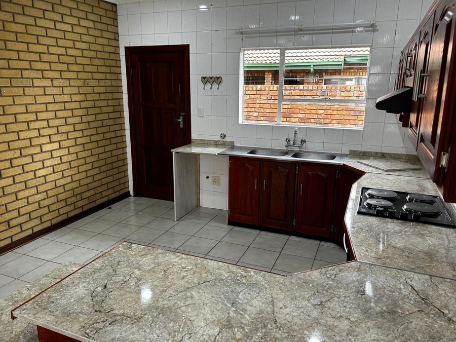 To Let 2 Bedroom Property for Rent in Mayberry Park Gauteng