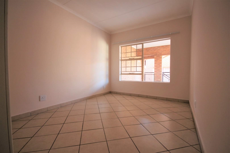 To Let 2 Bedroom Property for Rent in Hazeldean Gauteng