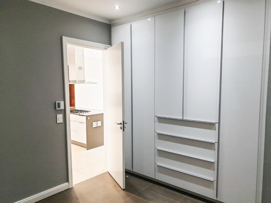 To Let 2 Bedroom Property for Rent in Morningside Gauteng