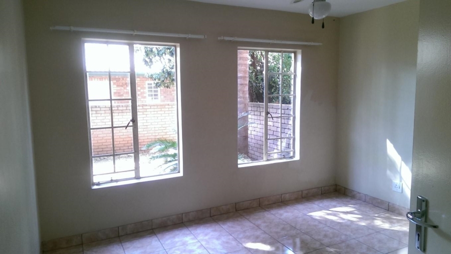 To Let 2 Bedroom Property for Rent in Highveld Gauteng