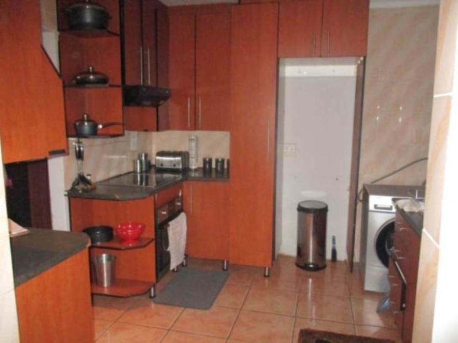 To Let 3 Bedroom Property for Rent in Nellmapius Gauteng