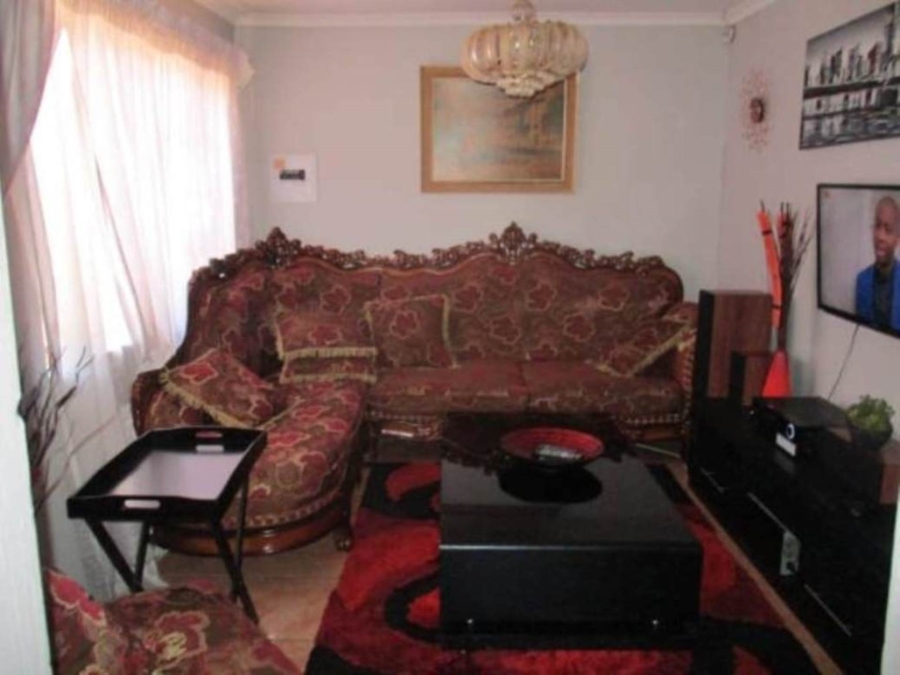 To Let 3 Bedroom Property for Rent in Nellmapius Gauteng