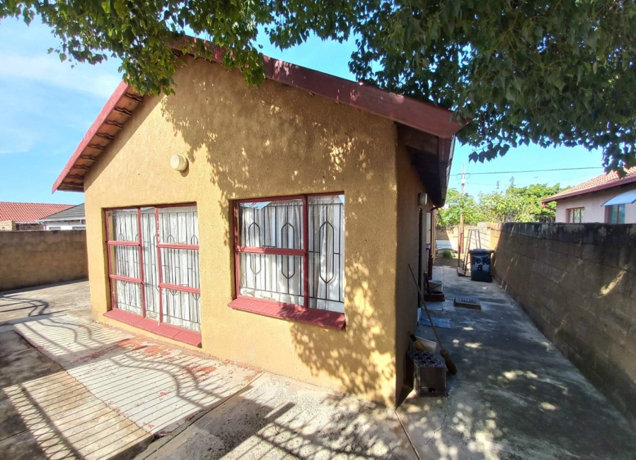 3 Bedroom Property for Sale in Atteridgeville Gauteng