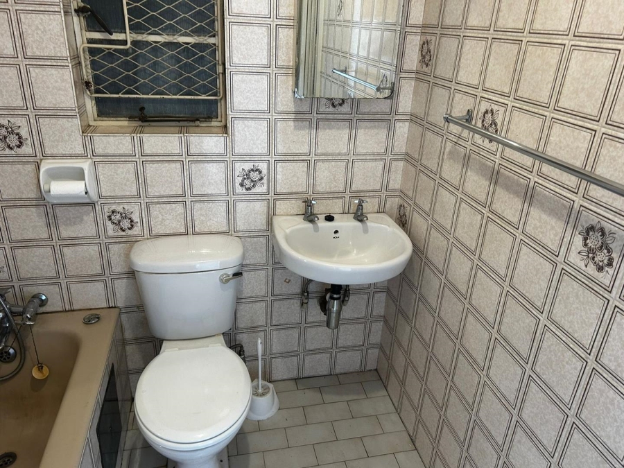 2 Bedroom Property for Sale in Gosforth Park Gauteng