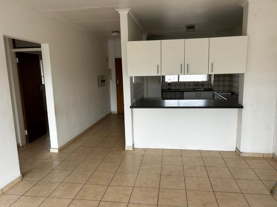 2 Bedroom Property for Sale in Gosforth Park Gauteng