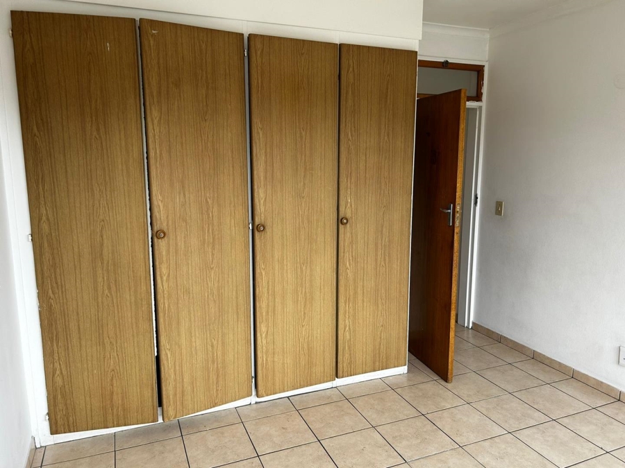 2 Bedroom Property for Sale in Gosforth Park Gauteng