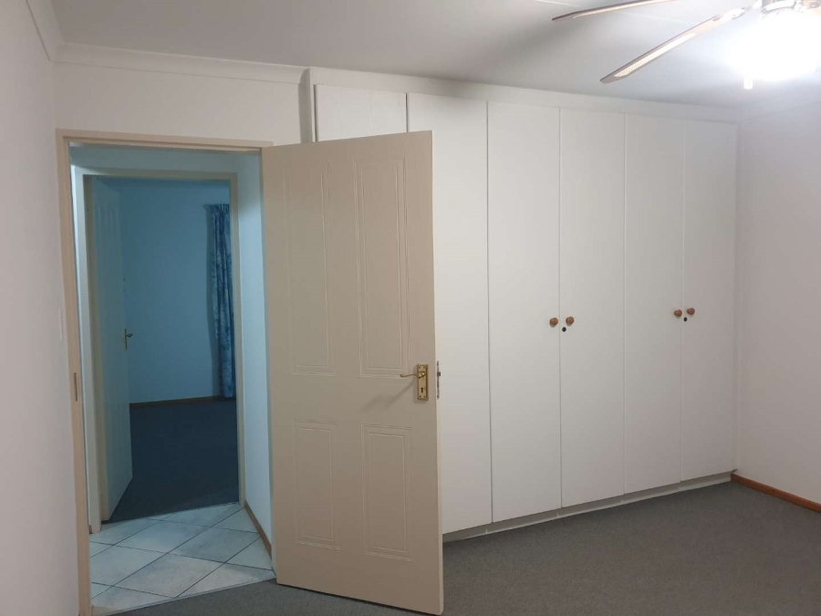 2 Bedroom Property for Sale in Ridgeway Gauteng