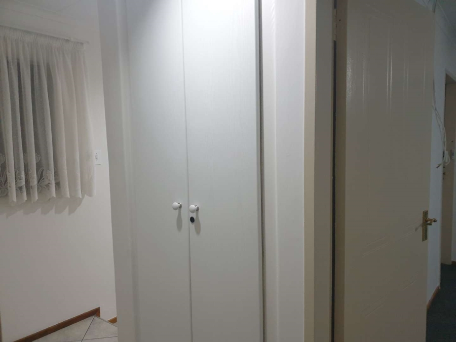 2 Bedroom Property for Sale in Ridgeway Gauteng