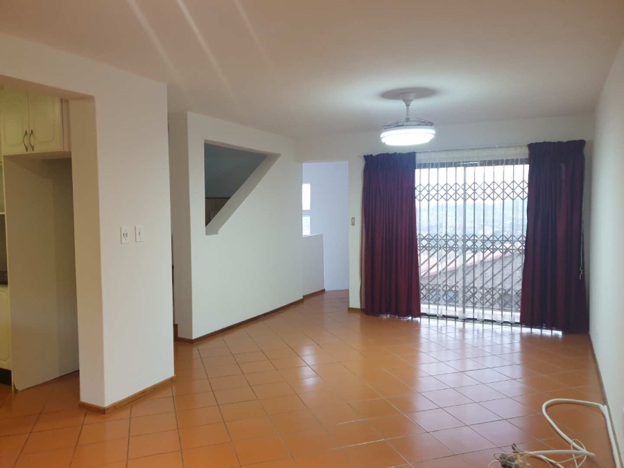 2 Bedroom Property for Sale in Ridgeway Gauteng