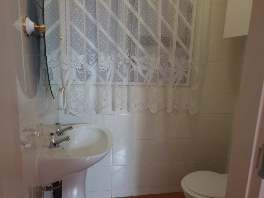 2 Bedroom Property for Sale in Ridgeway Gauteng