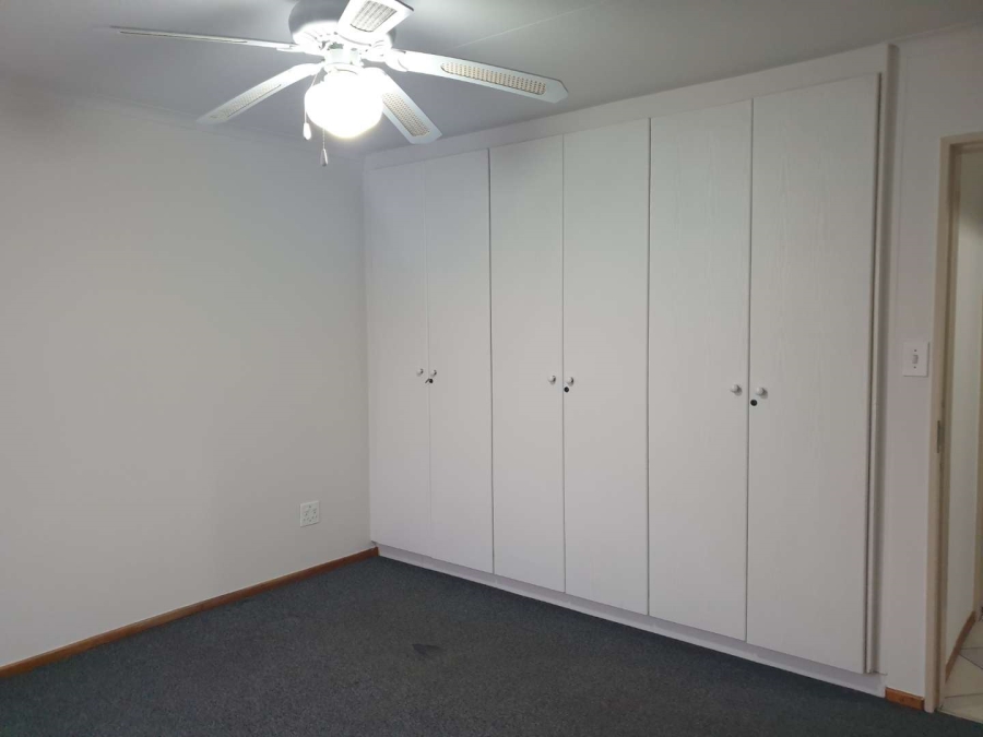 2 Bedroom Property for Sale in Ridgeway Gauteng