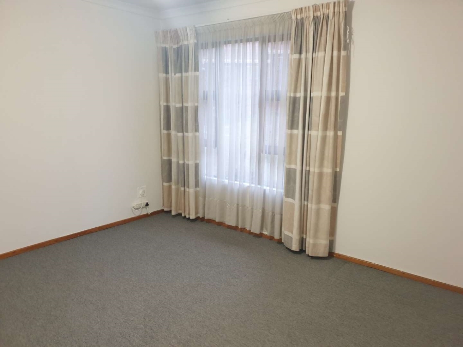2 Bedroom Property for Sale in Ridgeway Gauteng